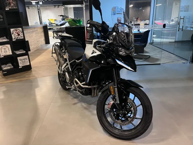 TRIUMPH TIGER 900 ALPINE EDITION 26/26 2.599KM | SEMINOVA EXTRA