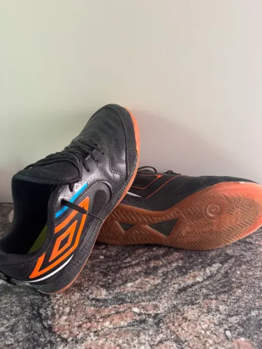 Chuteira pro 5 bump futsal