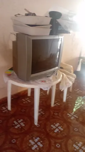 TV de tubo 29 polegadas gamer retro