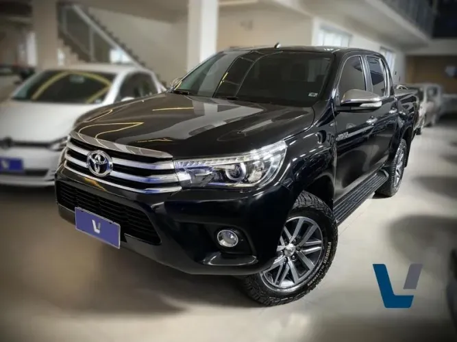 Toyota Hilux CD SRX 4X4 2.8 TDI 16V Diesel Aut. 2017
