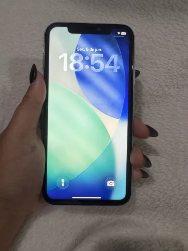 iPhone 11