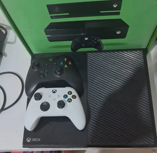 Xbox One Fat 2013 Usado em perfeito estado 