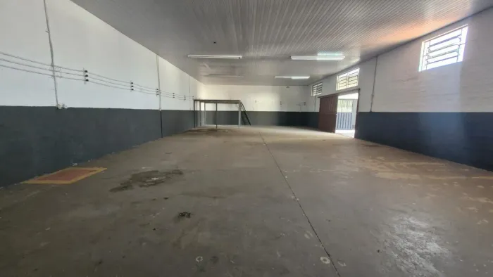 Galpão à venda, 852 m² - Centro - Elias Fausto/SP