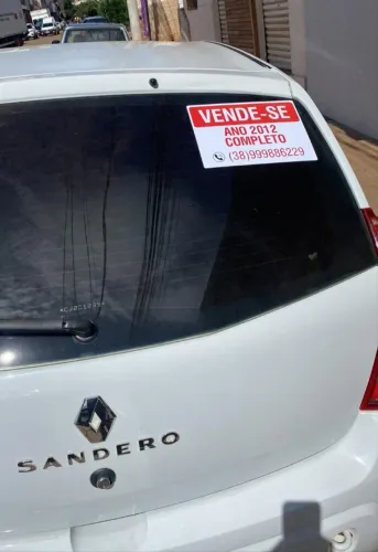 Renault Sandero Authentique Hi-flex 1.0 16V 5P 2012