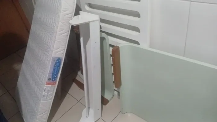 Berço semi novo