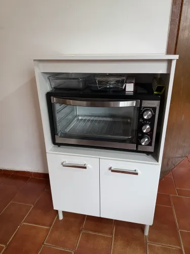 Vendo forno elétrico Philco com armário