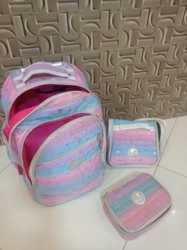 MOCHILA ESCOLAR COM RODINHA