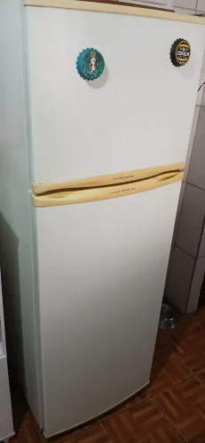 Geladeira dúplex 399 reais dado funcionando perfeitamente