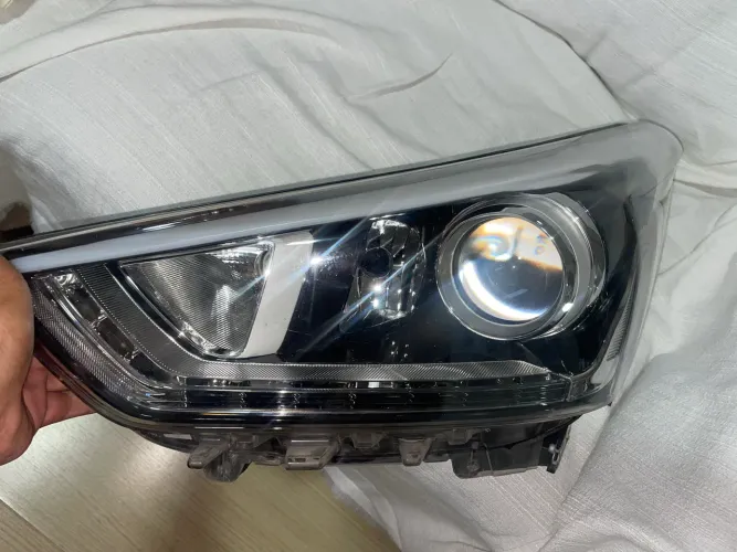 Farol Creta LE Esquerdo Motorista