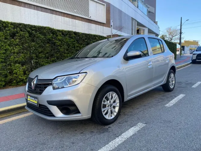 Renault Sandero Zen Flex 1.0 12V 5P Mec. 2021
