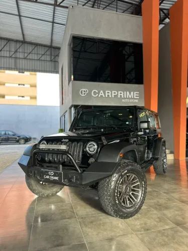 Jeep Wrangler Unlimited Sport 3.6 V6 284cv 4P 2014