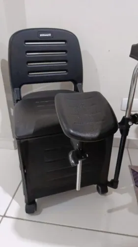 Cadeira de Manicure