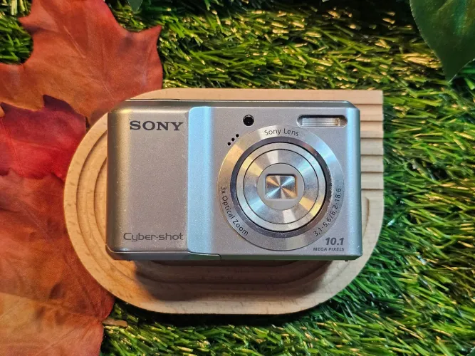 Camera sony cybershot s1900