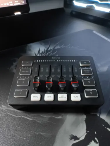 Mixer para Jogos Fifine Ampligame, XLR, USB, Efeito de Voz
