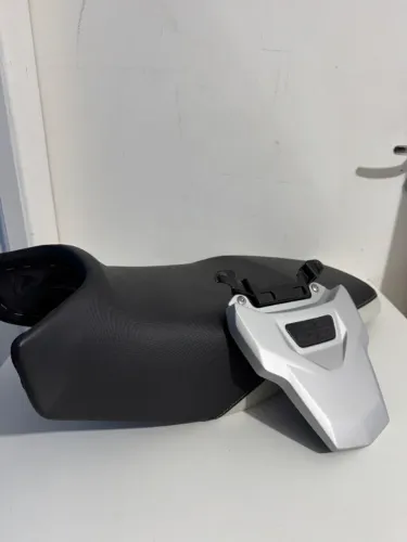 Banco Bmw 1200/1250 Gs Todas Modelo Rallye Com Acabamento 