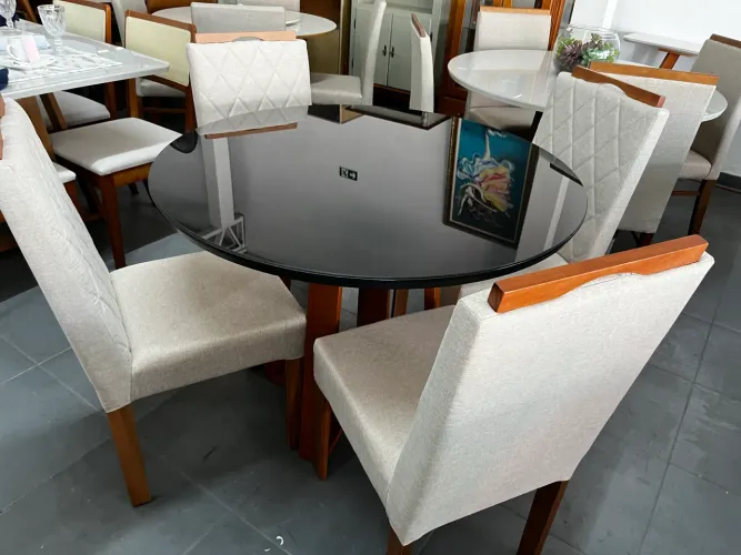 Mesa preta 4 cadeiras