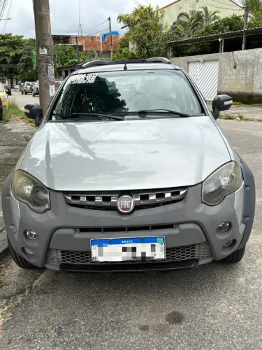Fiat Palio Weekend Adventure Locker 1.8 Flex 2013