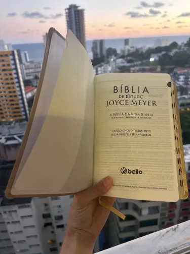 Bíblia de estudo Joyce Meyer
