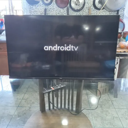 Tv Smart 43 TCL Android tela infinita HDR