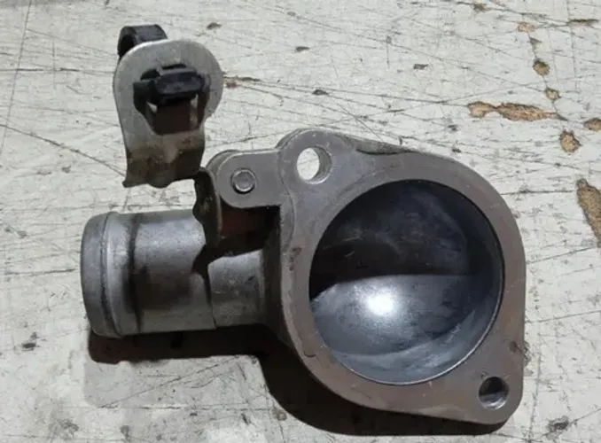 Tampa Flange Válvula Termostática Lancer 2.0 Gt 2011 - 2016