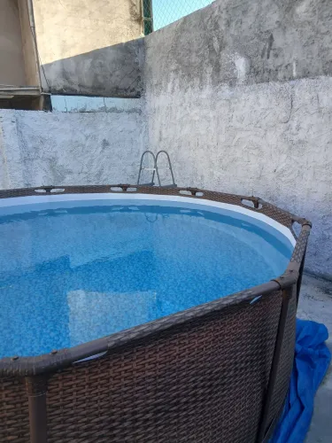 Piscina 10,00 mil litros 3 meses de comprado completo com tudo e escada
