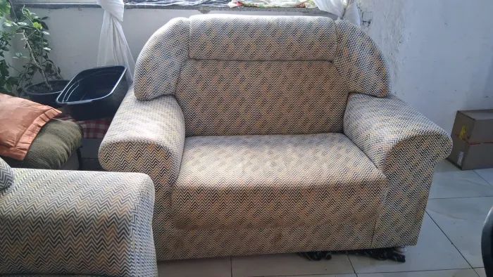 Jogo de sofa de 3 e 2 lugares