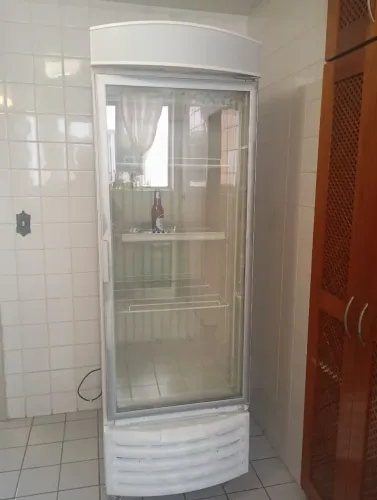 Geladeira Expositora Metalfrio VB50R 497 Litros 127V - Revisada e Completa