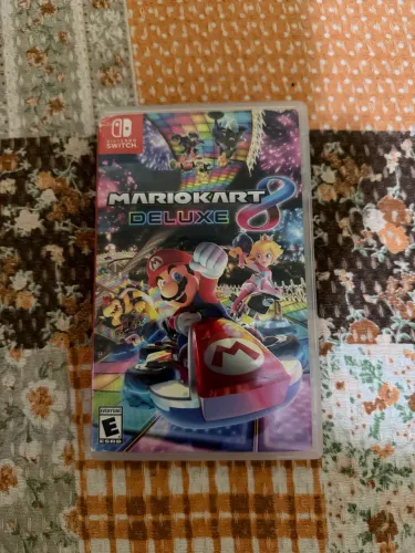 Mario Kart 8 Deluxe - Nintendo Switch