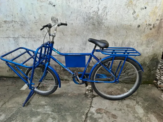 Bicicleta cargueiro 