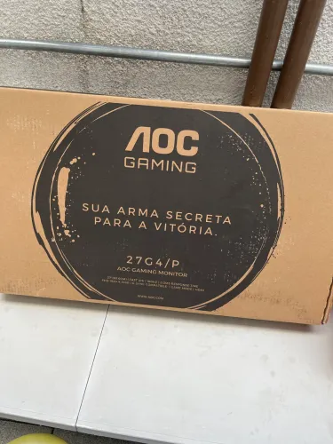 Monitor OAC na caixa 27 G/4 P