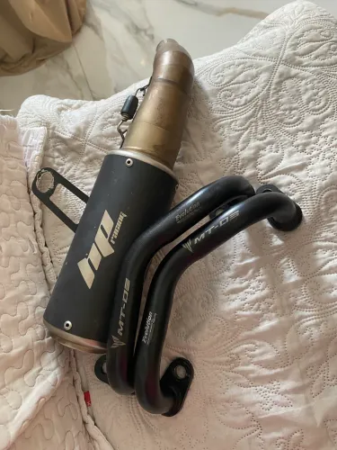 Ponteira HP racing e protetor de carenagem evolution