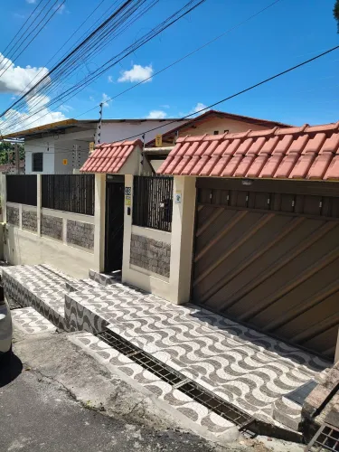 Vendo Casa, Adrianópolis, entrada av. Umberto Calderaro.