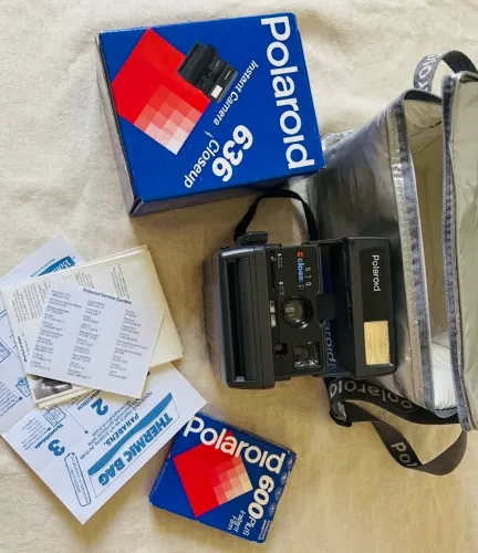 ? POLAROID CLOSE-UP 636 ORIGINAL - KIT COMPLETO (CAIXA + MANUAL + BOLSA)