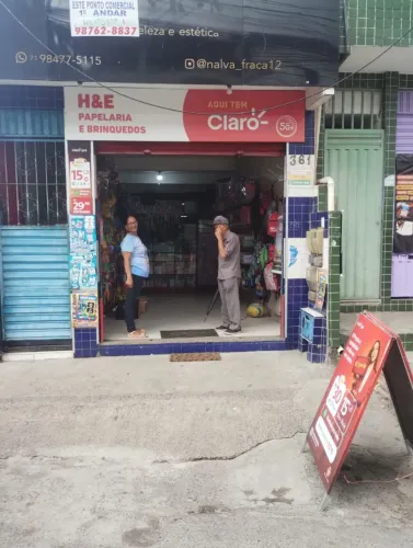 Ponto comercial térreo rua principal "Papelaria e artigo para presentes"