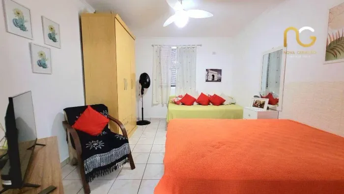 Kitnet com 1 dormitório à venda, 35 m² por R$ 215.000,00 - Vila Guilhermina - Praia Grande