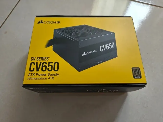Fonte Corsair CV650