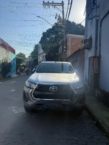 Toyota Hilux CD SRV 4X4 2.8 TDI Diesel Aut. 2021