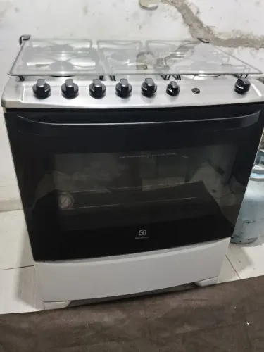 Fogão semi novo