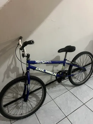 Bicicleta BMX/Cross Aro 20 Azul - Em bom estado