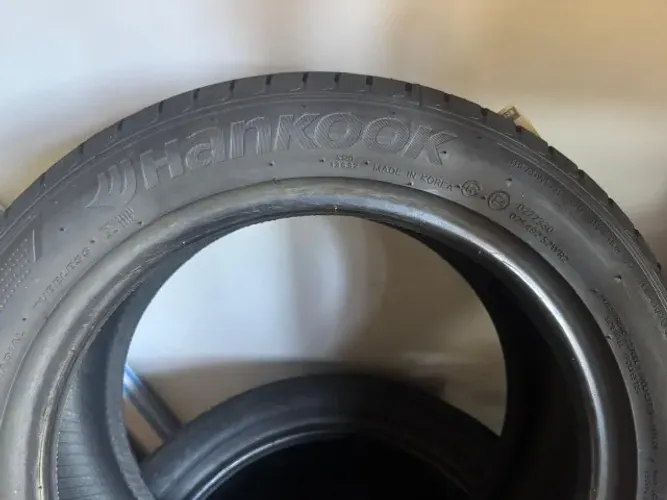 2 Hankook Ventus V12 + 2 Speedmax X-Arrow 195/50 R15