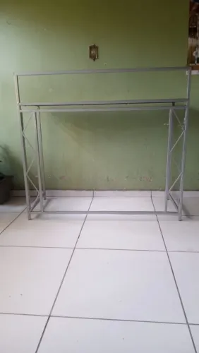 Mesa de comando pra DJs, profissionais e amadores, dobrável leve fácil de transportar