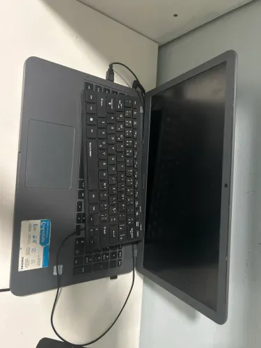 Notebook essencial i3 com upgrade de 8gbRAM