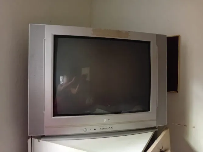 Tv antiga