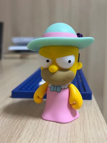 Action figure kidrobots ?faces of homer?, importado, novo, só tire do de caixa