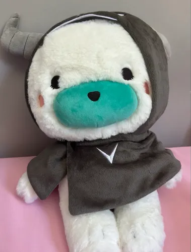 Urso do BL We Are GMMTV