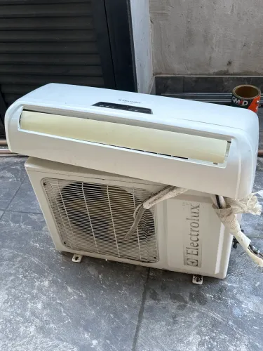 Vendo ar condicionado