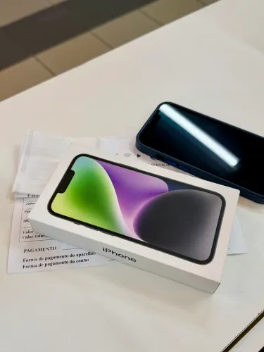 Vendo iPhone 14 128 gigas em estado de novo