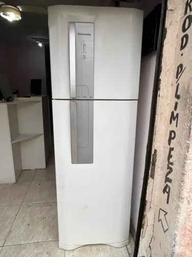 Geladeira Electrolux 