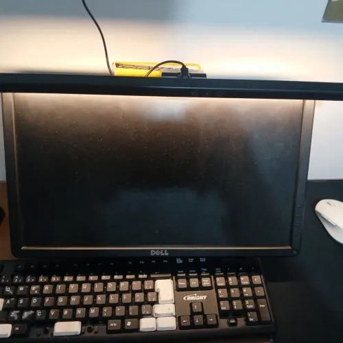 Monitor Dell ÷ Cabo Hdmi e Conversor.