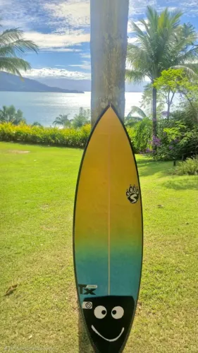 prancha de surfe leao modelo DOUBLE XS usada
